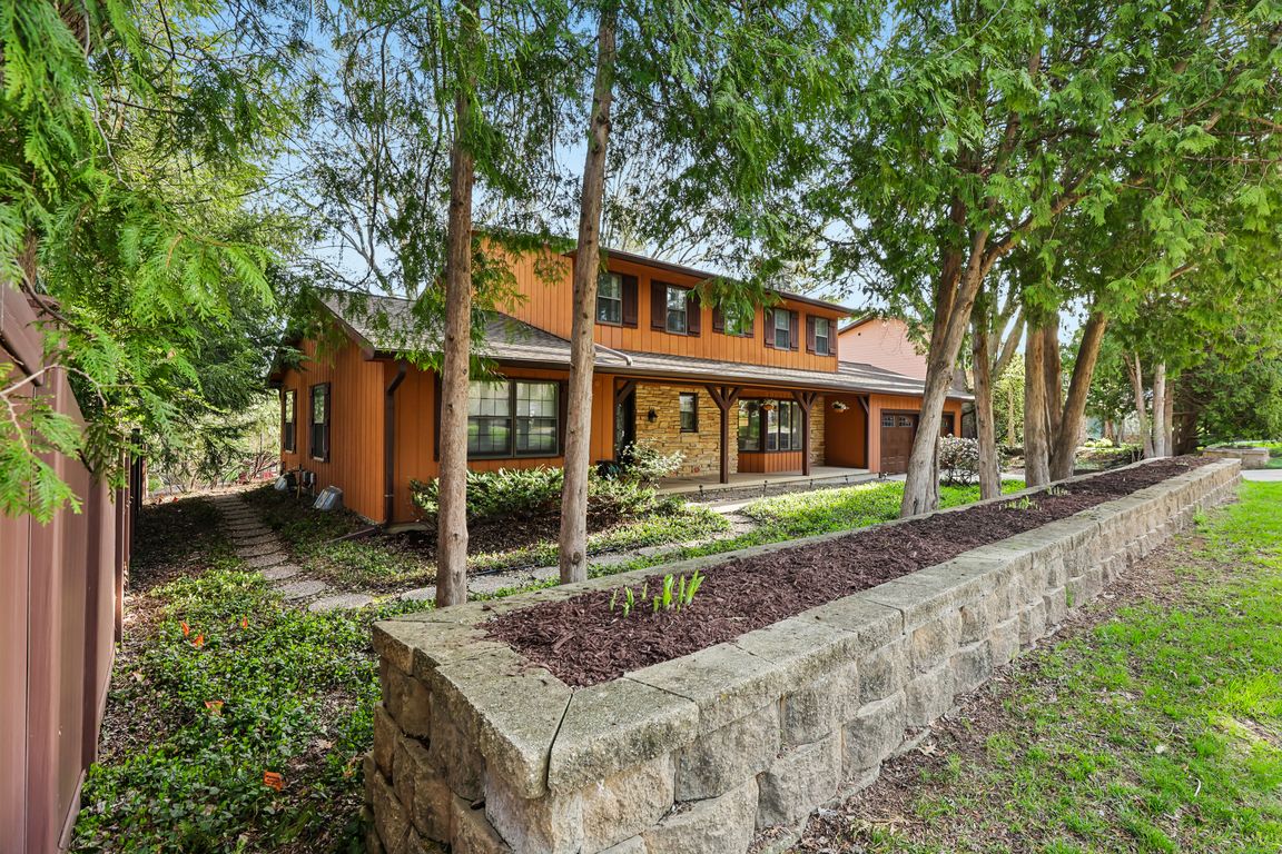 - 6714 Carlsbad Dr-S2204-1-001.jpg
