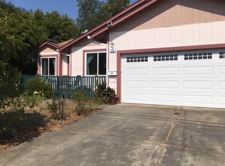 432 W 2nd St, Cloverdale, CA 95425