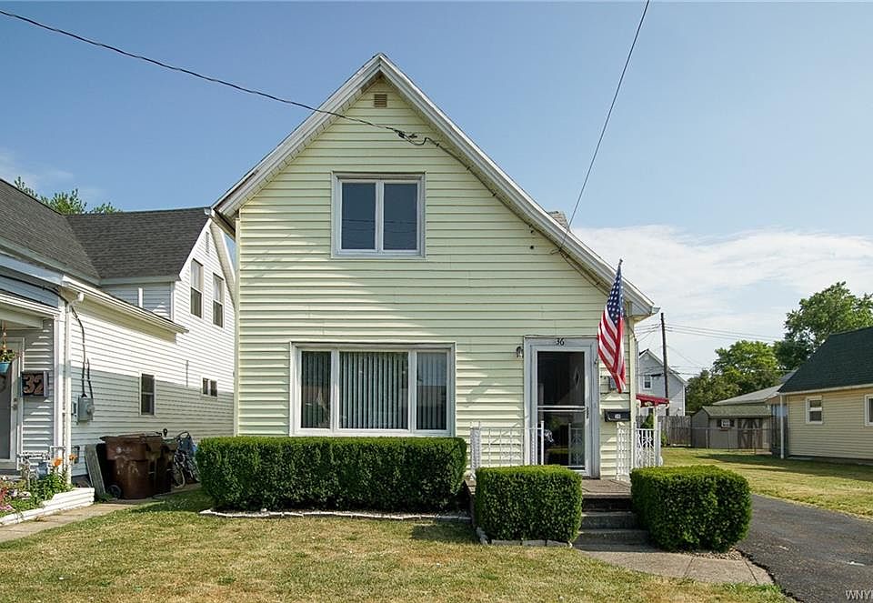 1st image of 36 Blick St