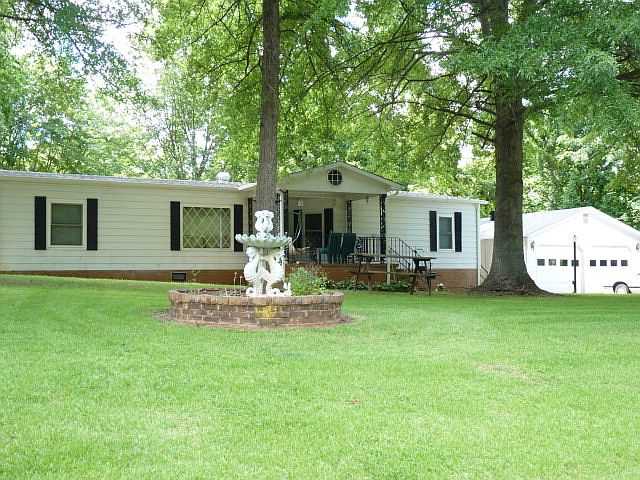 2nd image of 3751 Grooms Rd