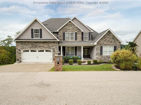 305 Wynterhall Ln, South Charleston, WV 25309