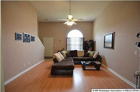 2nd image of 9881 Tremont Dr