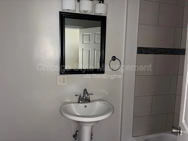 9025 S Carpenter St #1 — Photo 7