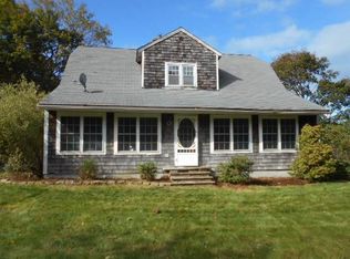 52 Staples Rd, Cumberland, RI 02864