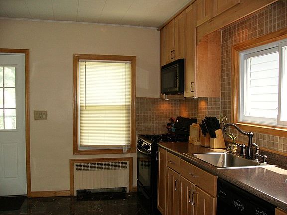 Kitchen-sensor lighting,marble tiled floors