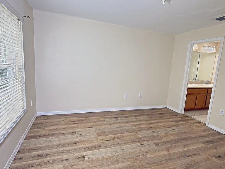 4213 Winding Vine Dr — Photo 21