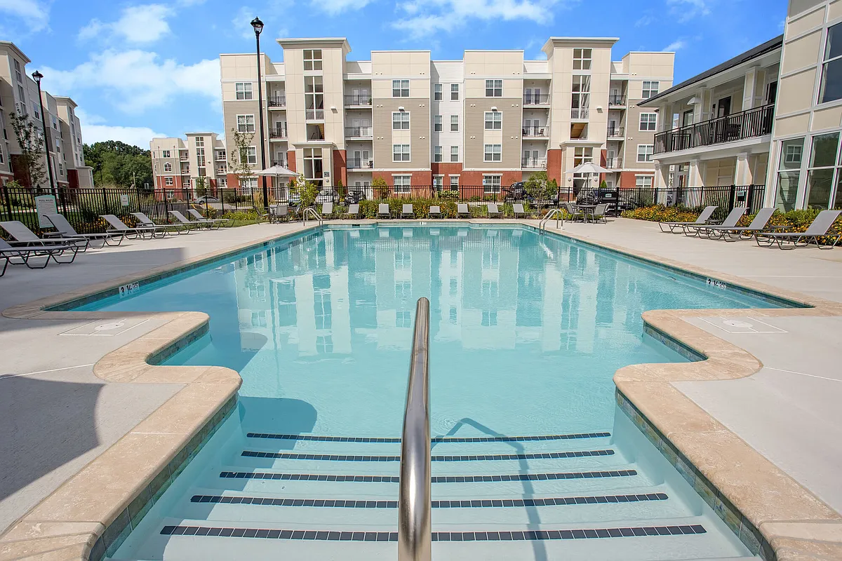 Building Photo - Aquia
