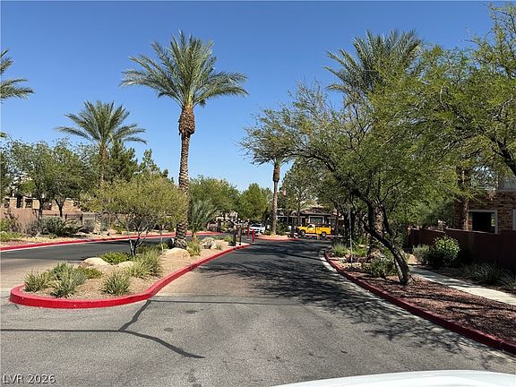 3rd image of 656 Peachy Canyon Cir Unit 203