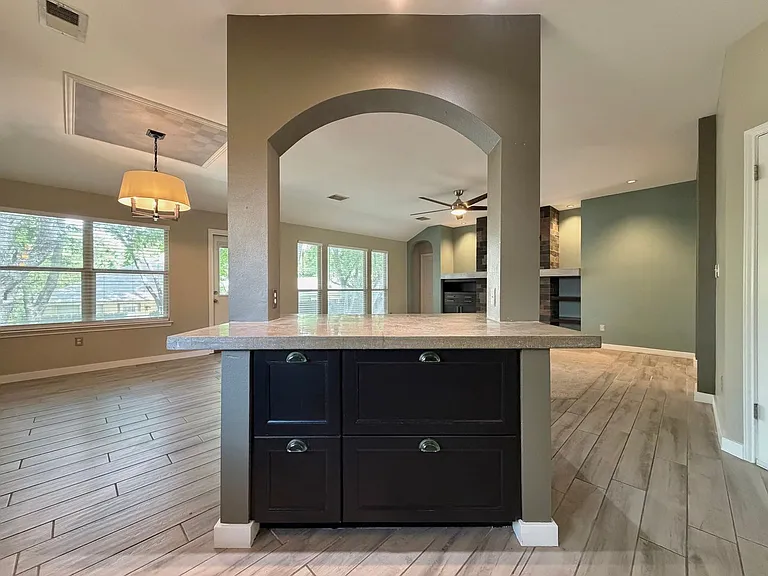 12518 Zeller Ln — Photo 11