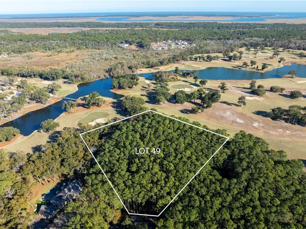49 Marlin Ln, Saint Simons Island, GA 31522
