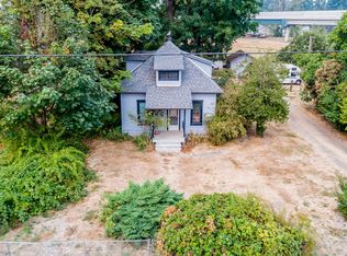 1303 S River St, Newberg, OR 97132