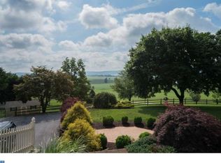 2655 Valley View Rd, Morgantown, PA 19543