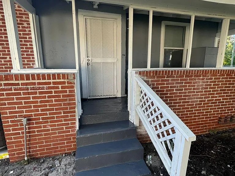 5703 Avenue B — Photo 16