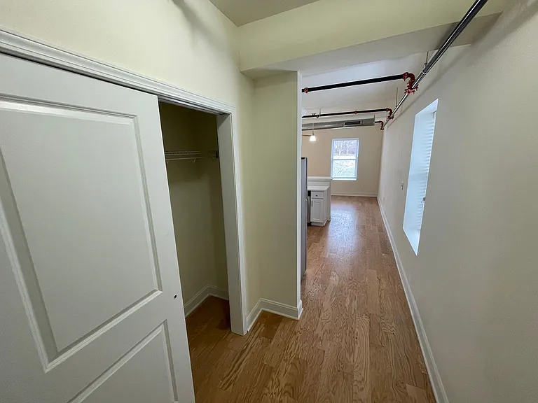 883 Broadway — Photo 6
