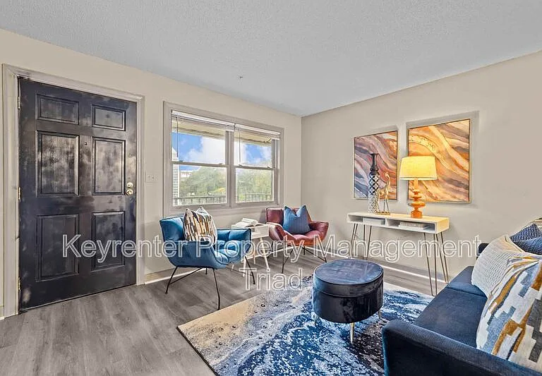 211 McIver St #A — Photo 21