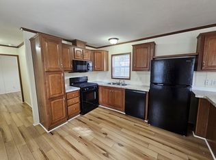 22 Bramblewood Rd, Clark Mills, NY 13321