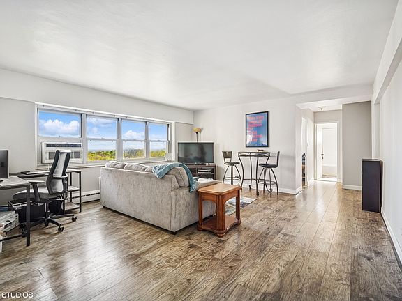 2nd image of 4950 N Marine Dr APT 803