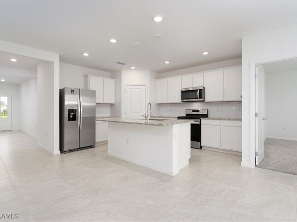 42380 Cascade Dr