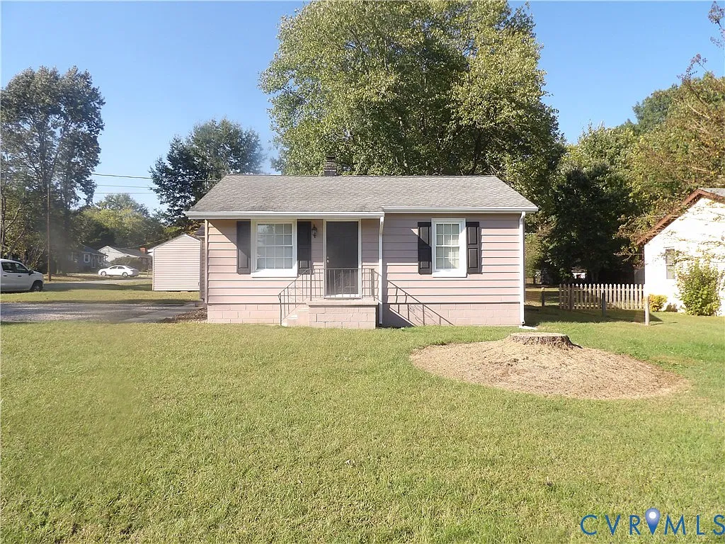 2 bed, 1.0 bath, 797 sqft, $1,400 — Photo 1