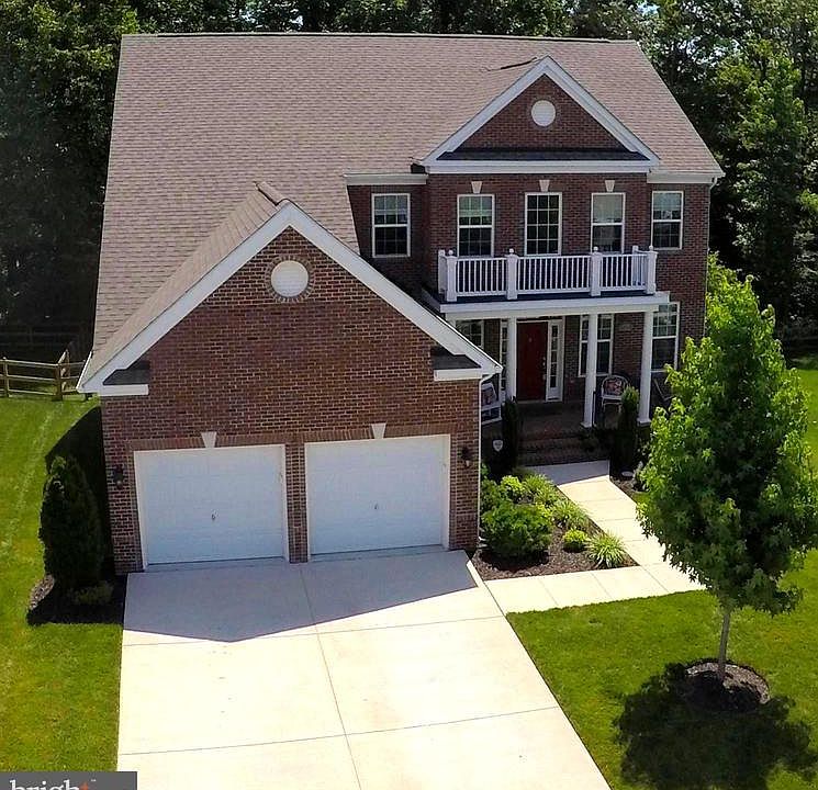 1st image of 3014 Lake Forest Dr
