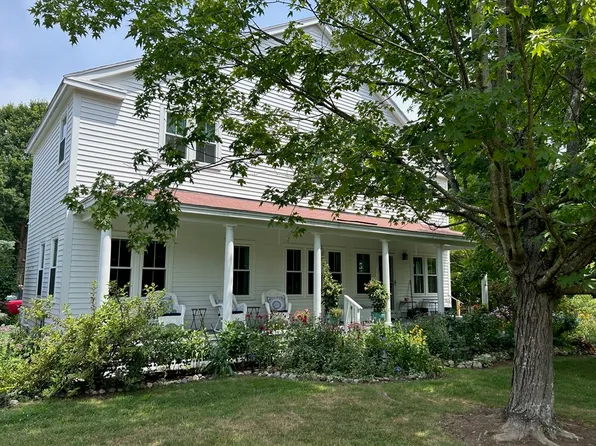 10 N Cmns #D, Lincoln, MA 01773