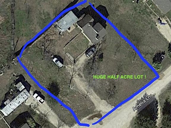 3rd image of 1520 Amelia Ln