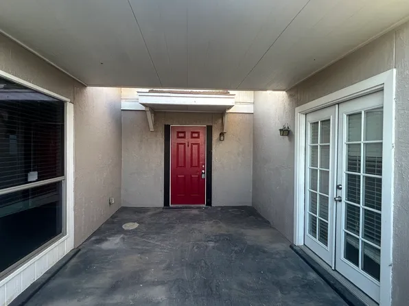 10421 Ashwood Dr #1, El Paso, TX 79935