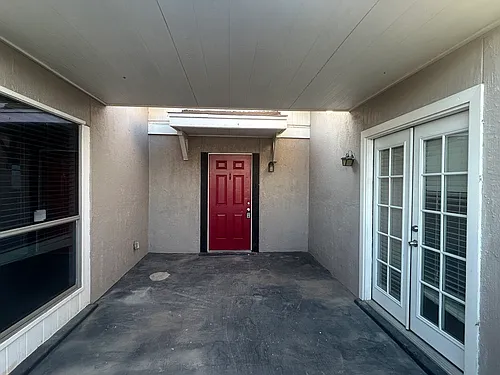 10421 Ashwood Dr #1 Photo 1