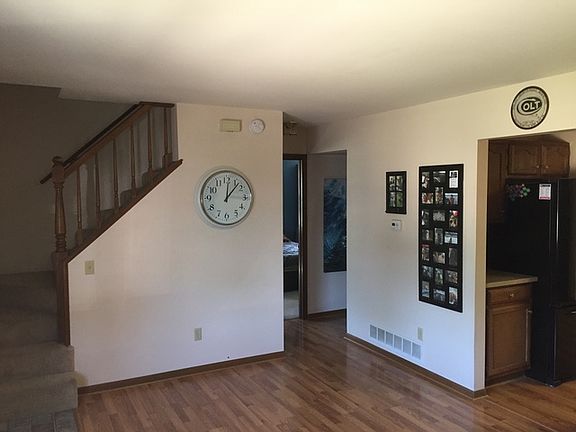 2nd image of 1118 Almond Dr