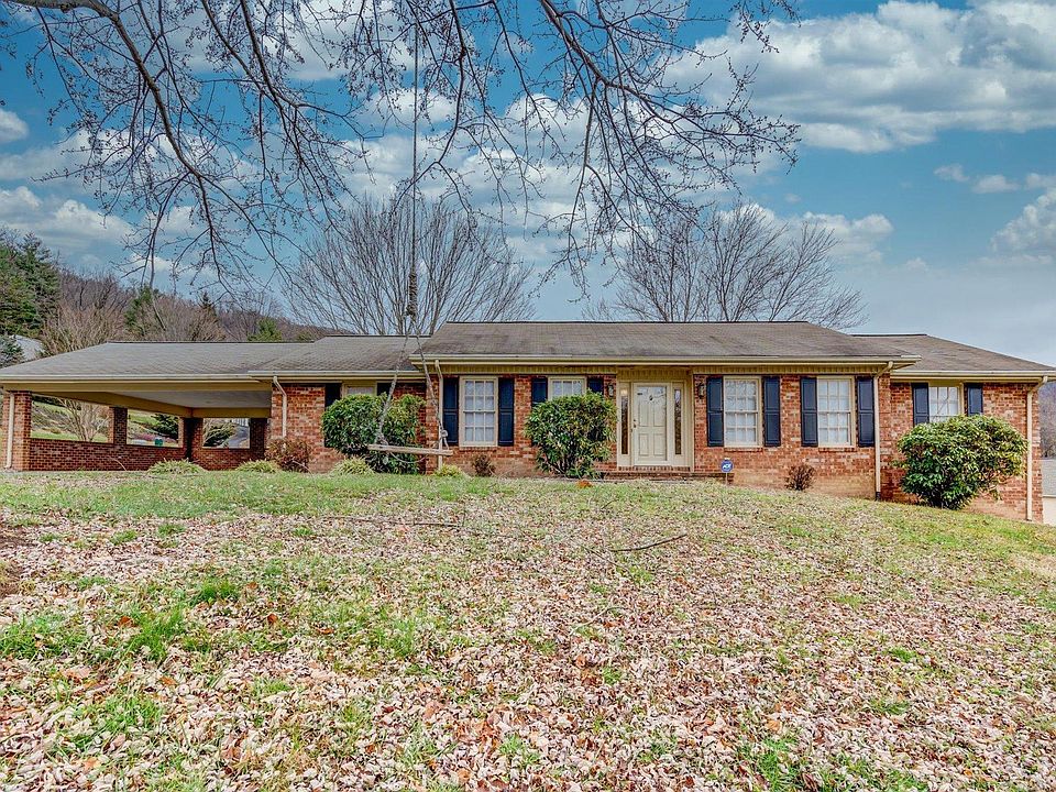 1st image of 4117 Twin Mountains Dr
