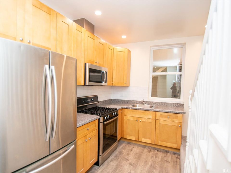1st image of 2830 Gough St #C