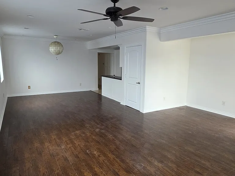 244 E Gage Ave #246 — Photo 3