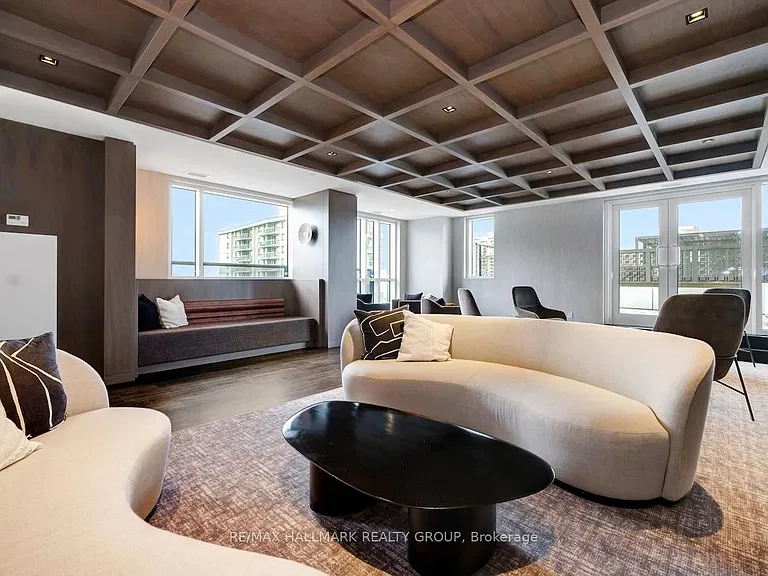 560 Rideau St #514 — Photo 19
