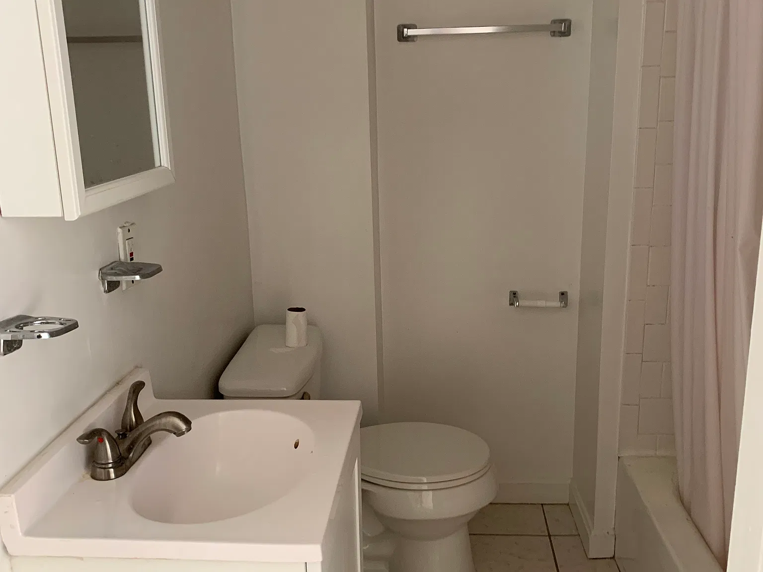 2 bed, $3,000 — Photo 3
