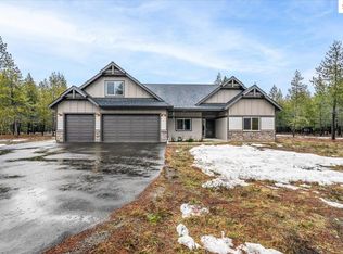 22057 N Massif Rd, Rathdrum, ID 83858