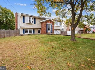 825 Lancing Rd, Woodbury, NJ 08096