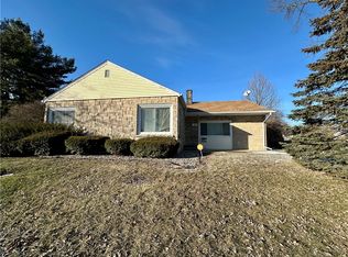 303 W Roselawn St, Danville, IL 61832