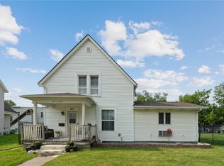 407 7th Ave SW, Cedar Rapids, IA 52404