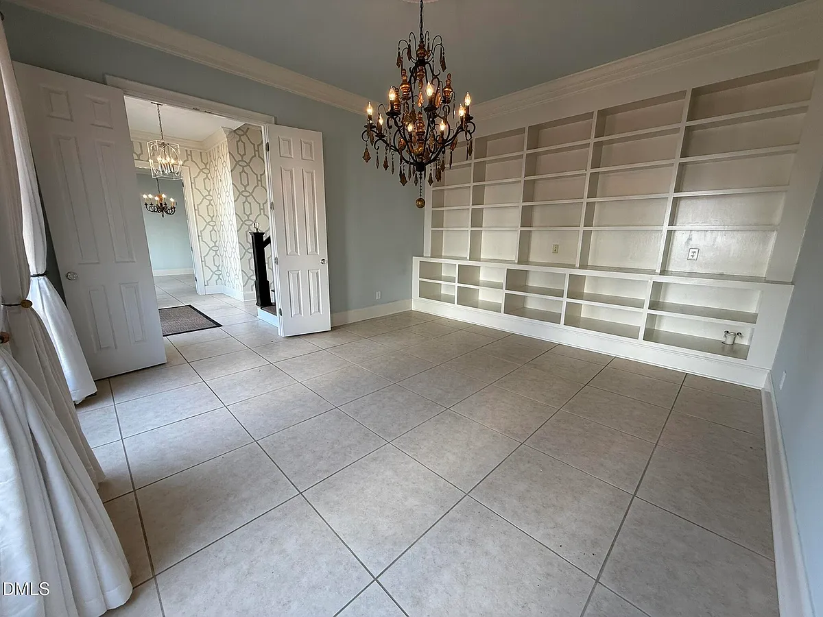 Building Photo - 3617 Carlow Ct