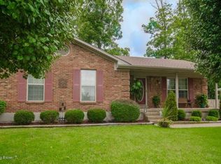 293 Tara Cir, Shepherdsville, KY