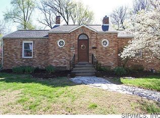 150 Helen Pl, Collinsville, IL