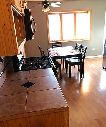 4th image of 1151 Lawrence Dr