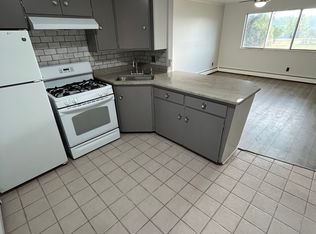 44090 Michigan Ave #B, Canton, MI 48188