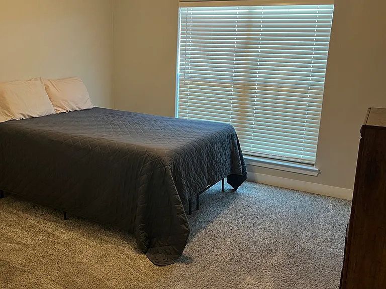 2405 Outlaw Ct — Photo 15