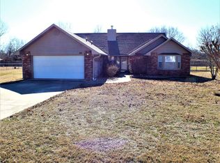 1011 Elm Dr, Sulphur, OK 73086