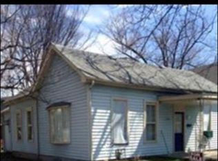 1004 Busseron St, Vincennes, IN 47591