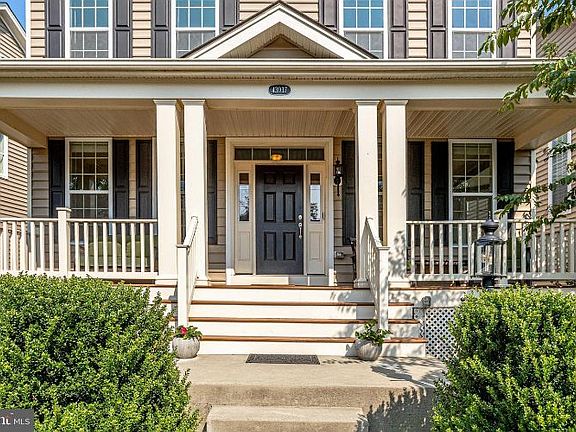 4th image of 43037 Ashley Heights Cir