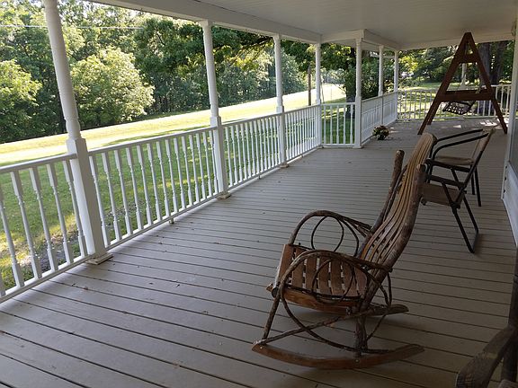 Front Porch 700 square feet