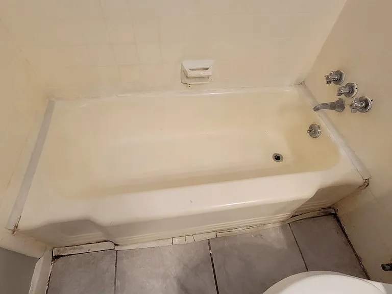 3912 Callahan Dr — Photo 9