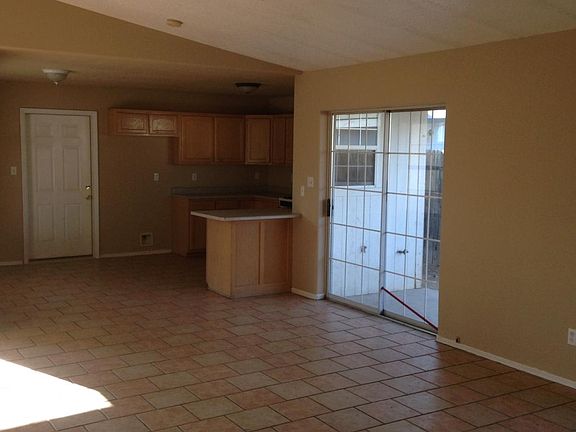 5th image of 1250 Pandora Dr SW